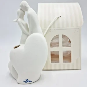 Cherry and Peach Matrimonio>Statua Sposini Ceramica con Cuore e Led - Bomboniere Uniche