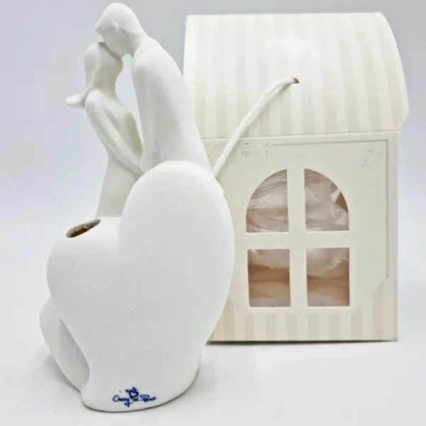 Cherry and Peach Matrimonio>Statua Sposini Ceramica con Cuore e Led - Bomboniere Uniche